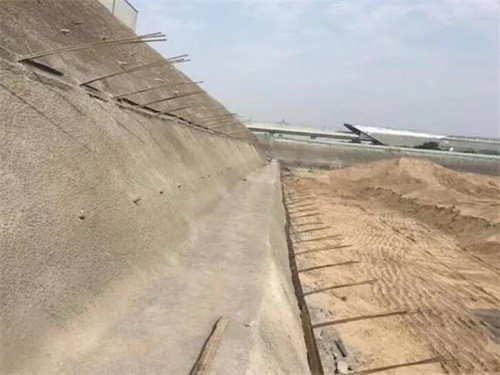桐城河道边坡加固